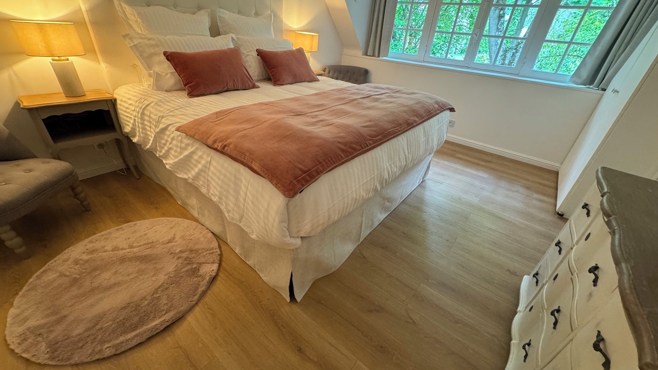 Photo of Bedroom in Versailles