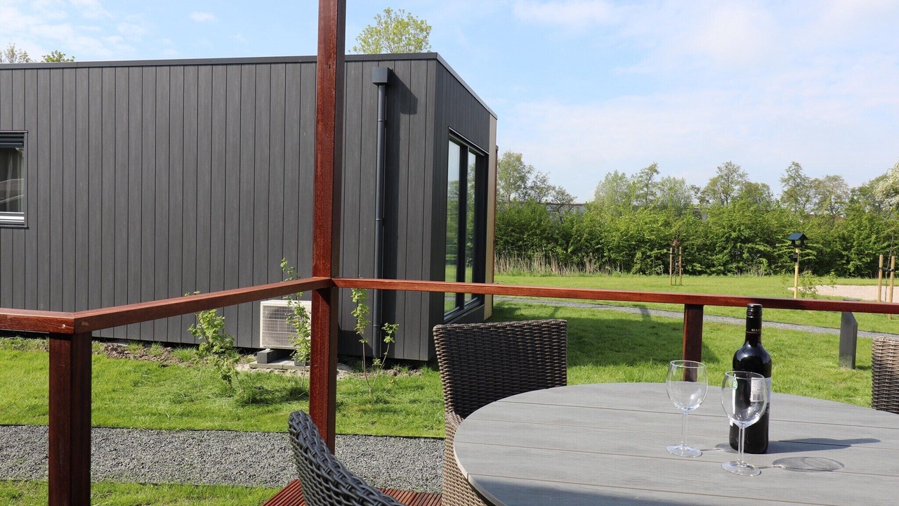 Photo of Patio Balcony in Menaldum