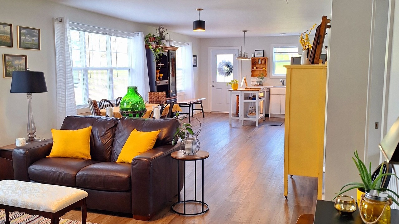 Photo of Bedroom in Mahone Bay
