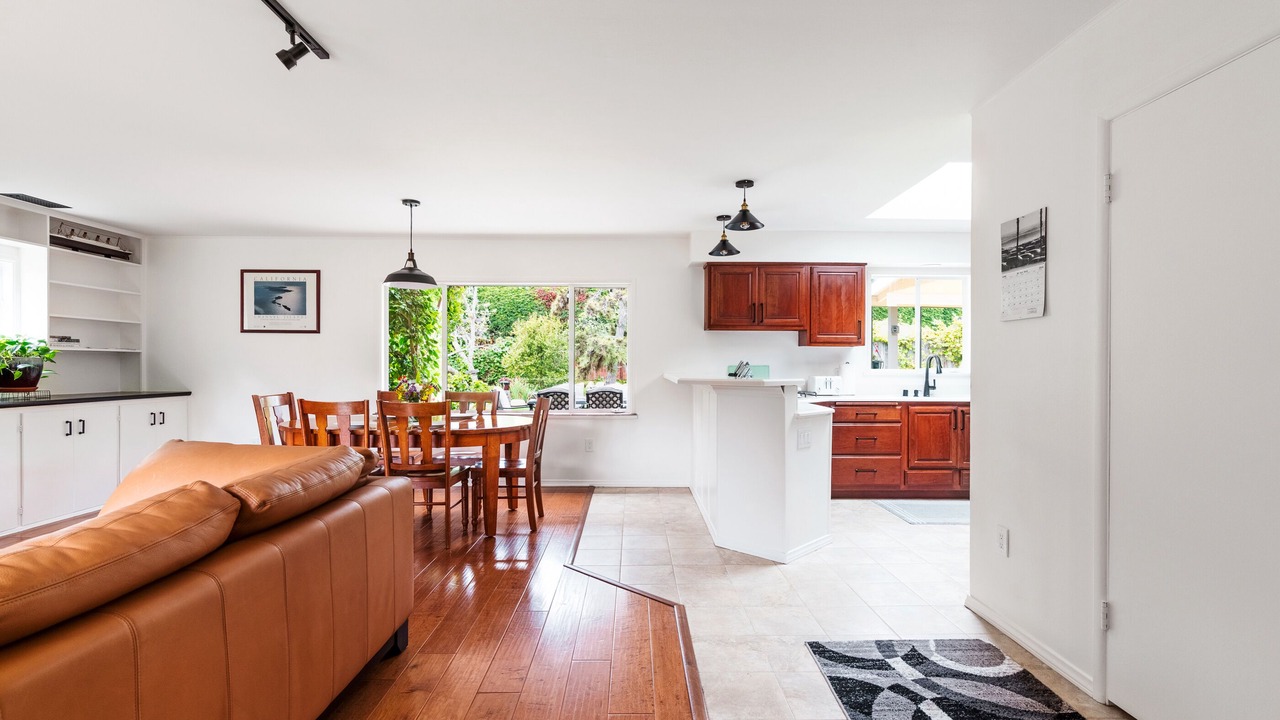 Photo of Livingroom in Padaro Lane
