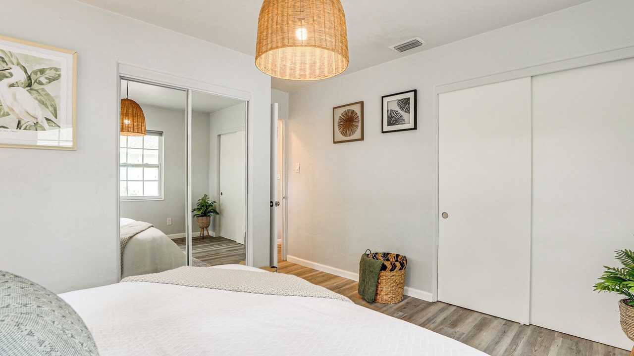 Photo of Bedroom in Gillespie Park