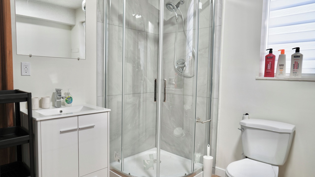 Photo of Bathroom in Knight
