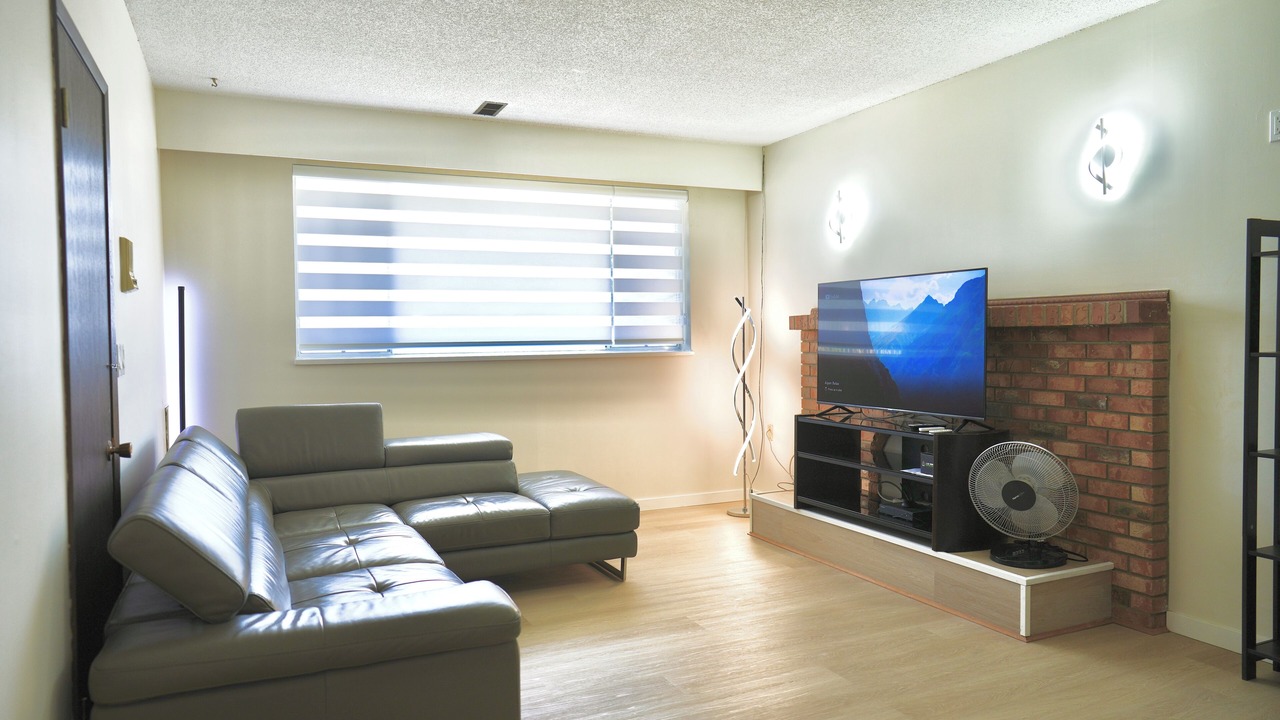 Photo of Livingroom in Knight