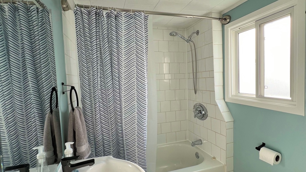 Photo of Bathroom in Port Stanley