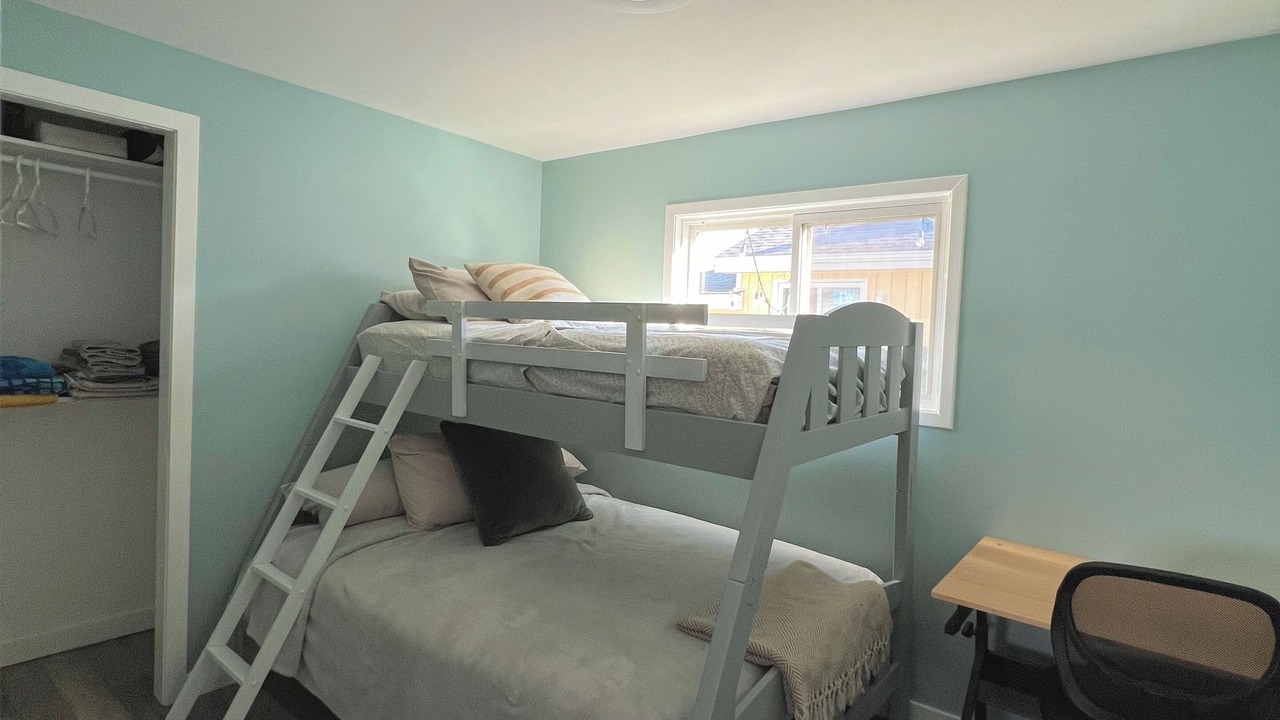 Photo of Bedroom in Port Stanley