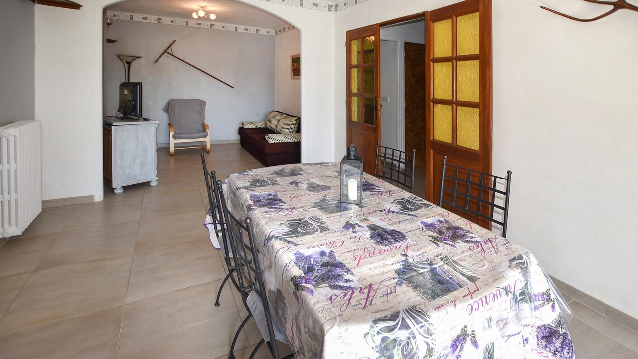 Photo of Bedroom in Sorgues