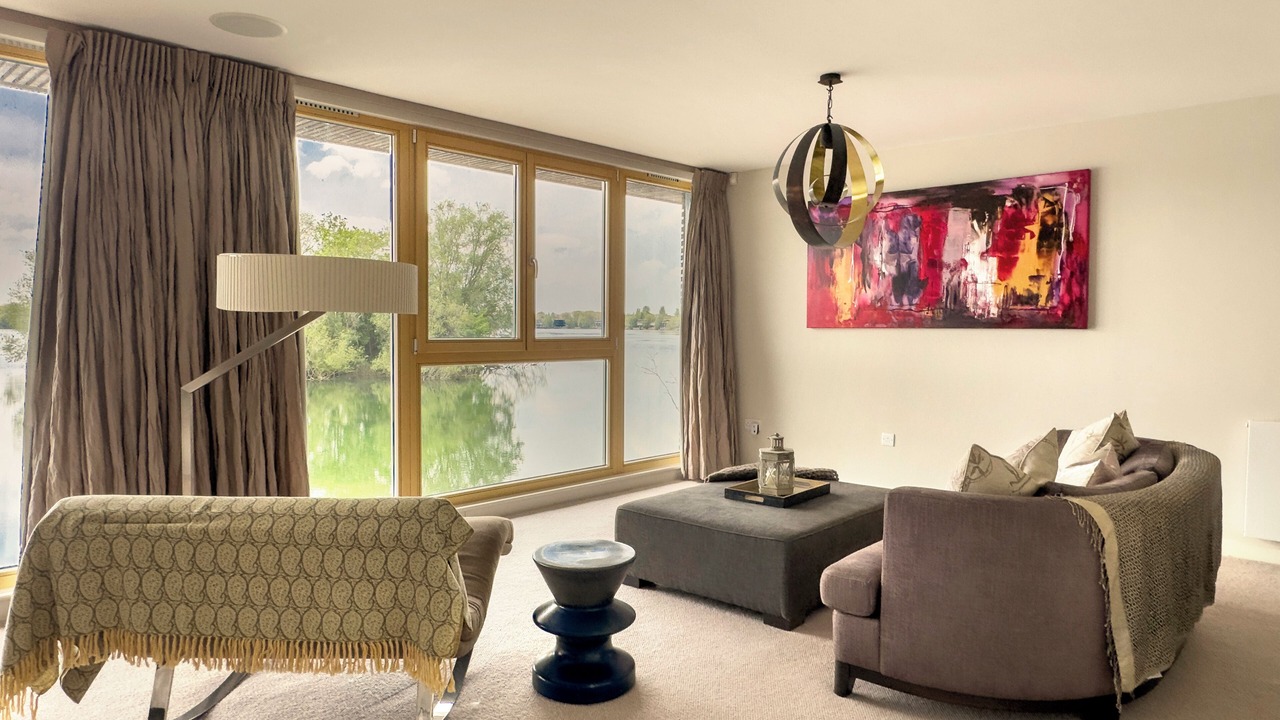 Photo of Livingroom in Lechlade