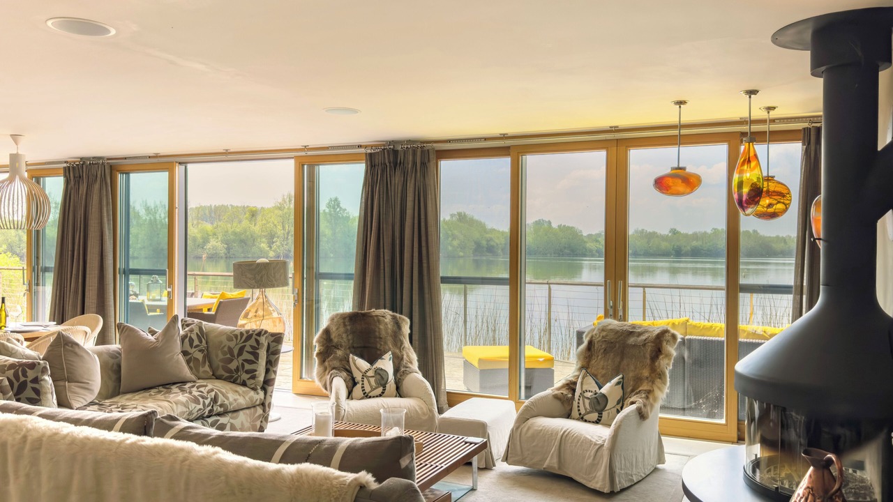 Photo of Livingroom in Lechlade