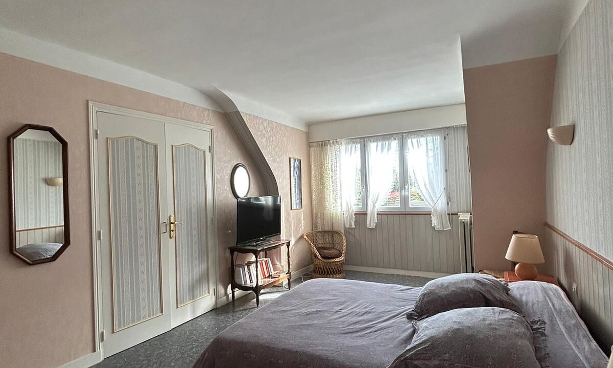 Photo of Bedroom in Larmor-Plage