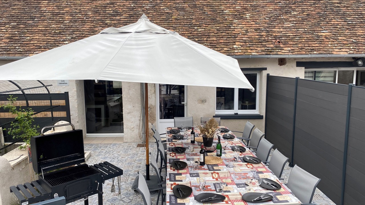 Photo of Outdoor in Maslives
