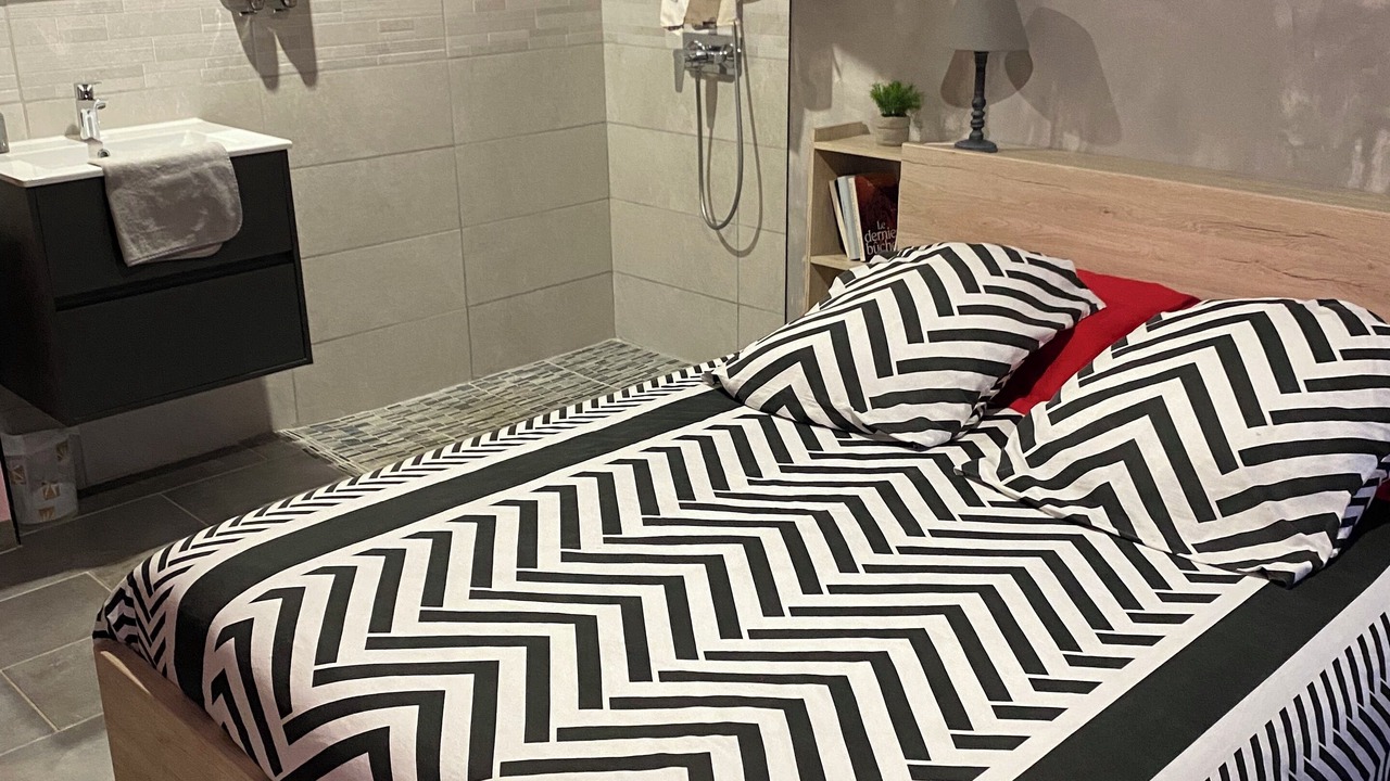 Photo of Bedroom in Maslives