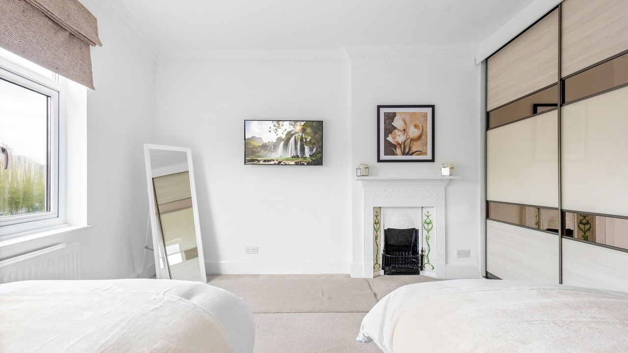Photo of Bedroom in Oadby