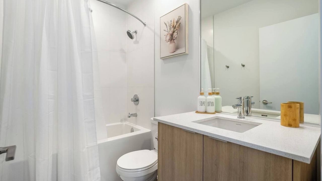 Photo of Bathroom in Connaught