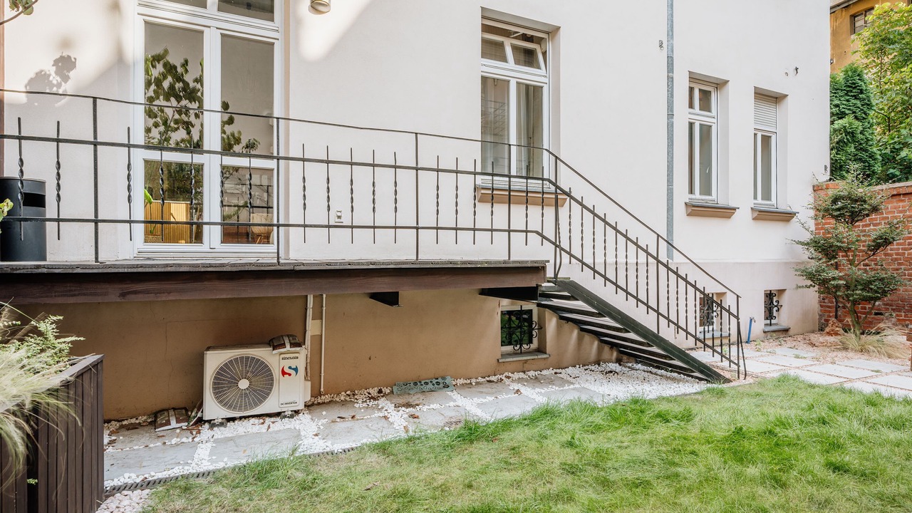 Photo of Outdoor in Stradom