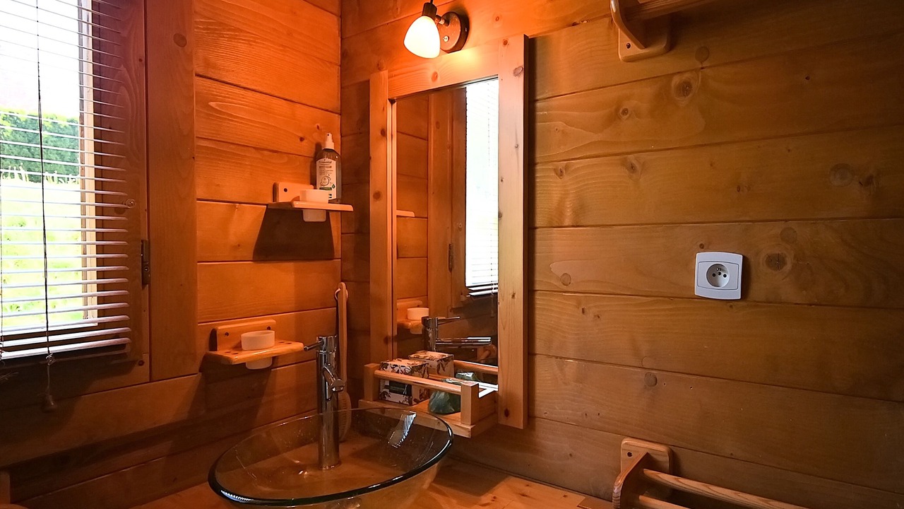 Photo of Bathroom in Le Menil