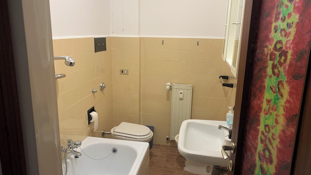 Photo of Bathroom in Moggio