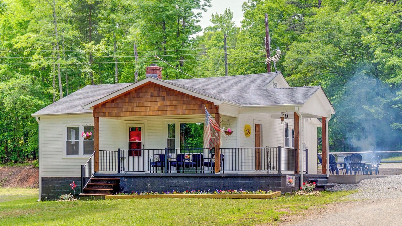Photo of Outdoor in Forest City