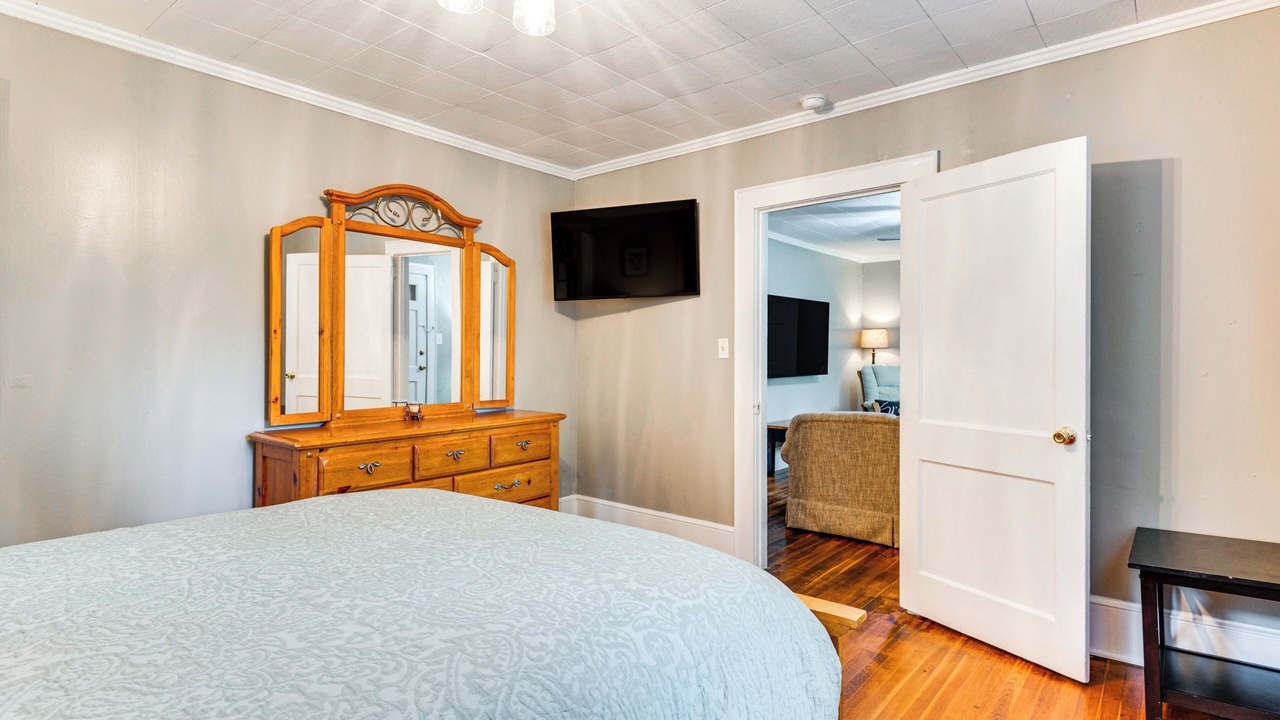 Photo of Bedroom in Forest City