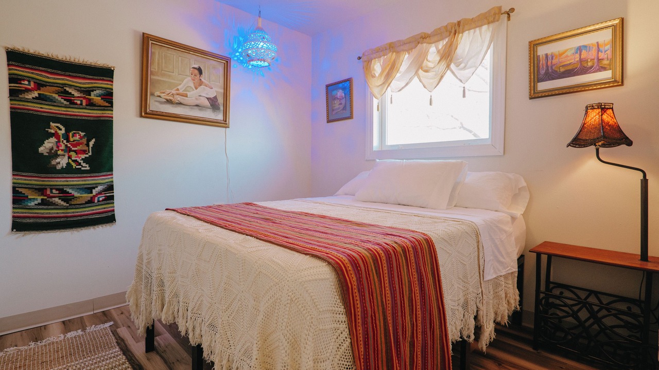 Photo of Bedroom in Manitowoc