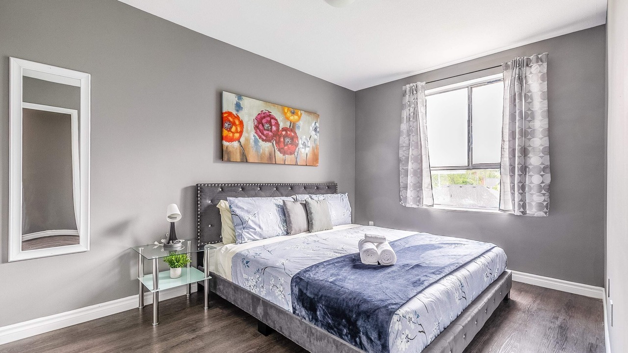 Photo of Bedroom in Rosedale