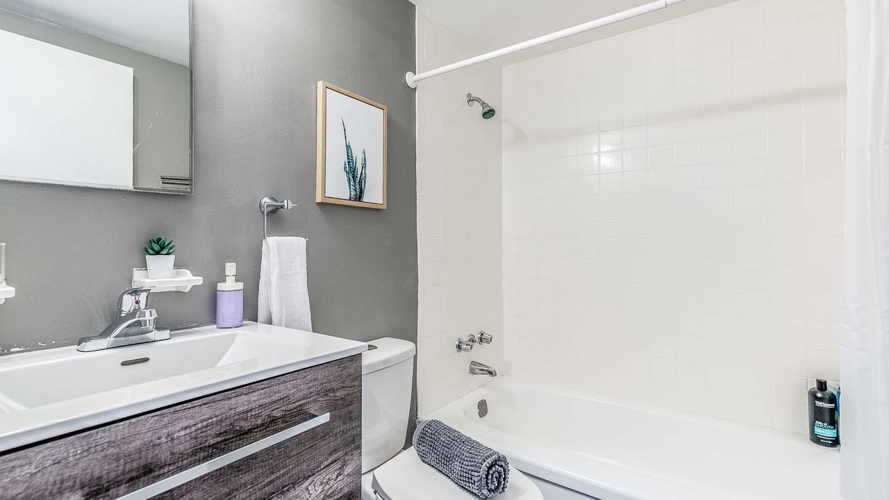 Photo of Bathroom in Rosedale