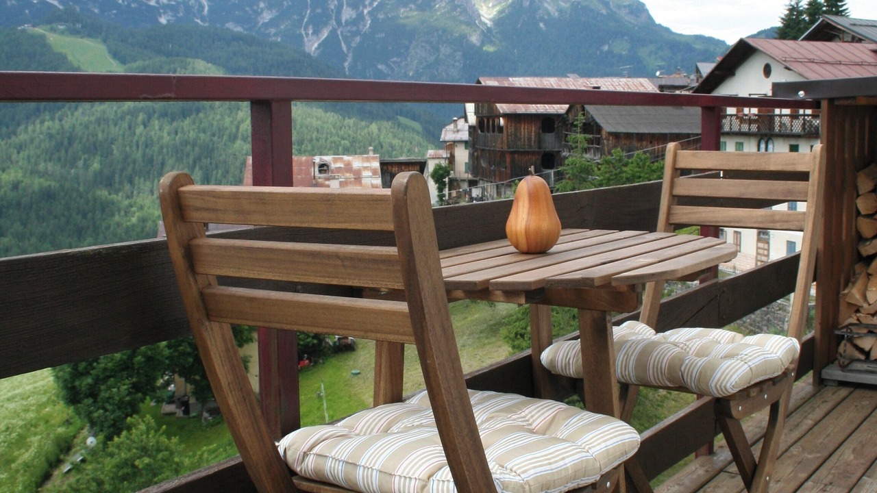 Photo of Outdoor in Coi