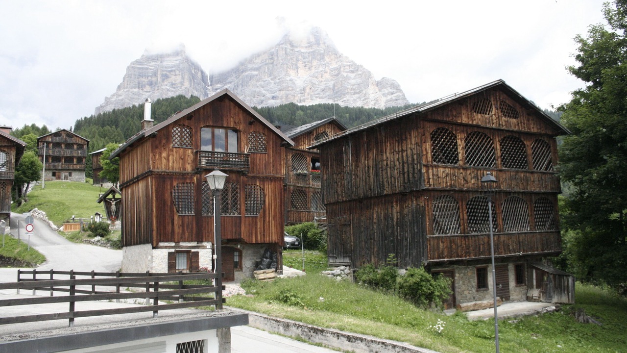 Photo of Outdoor in Coi