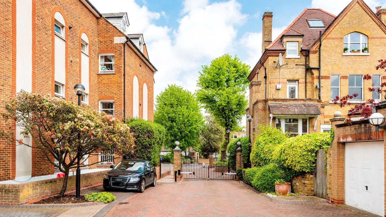 Photo of Outdoor in East Putney