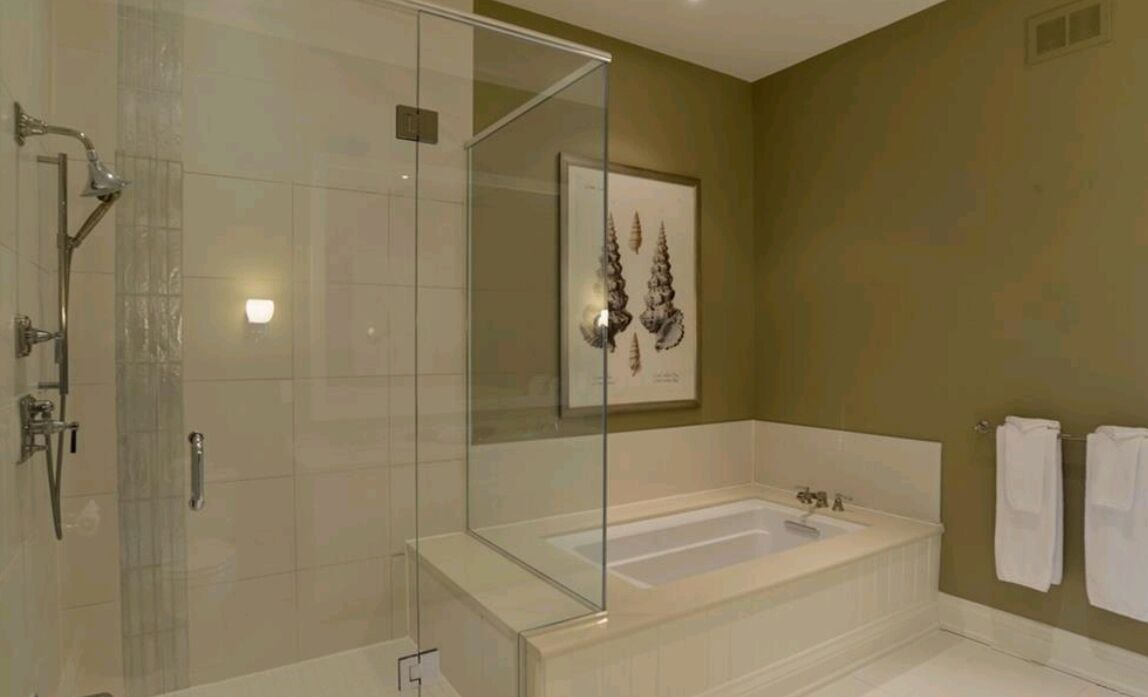 Photo of Bathroom in Windermere