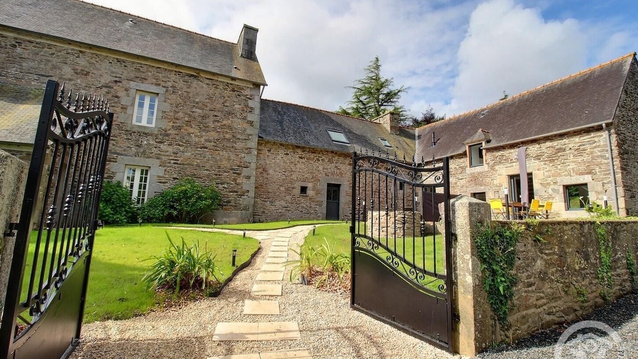 Photo of Outdoor in La Roche-Jaudy