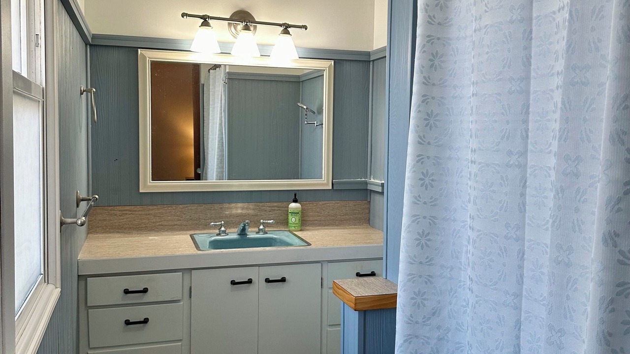 Photo of Bathroom in Clarkston