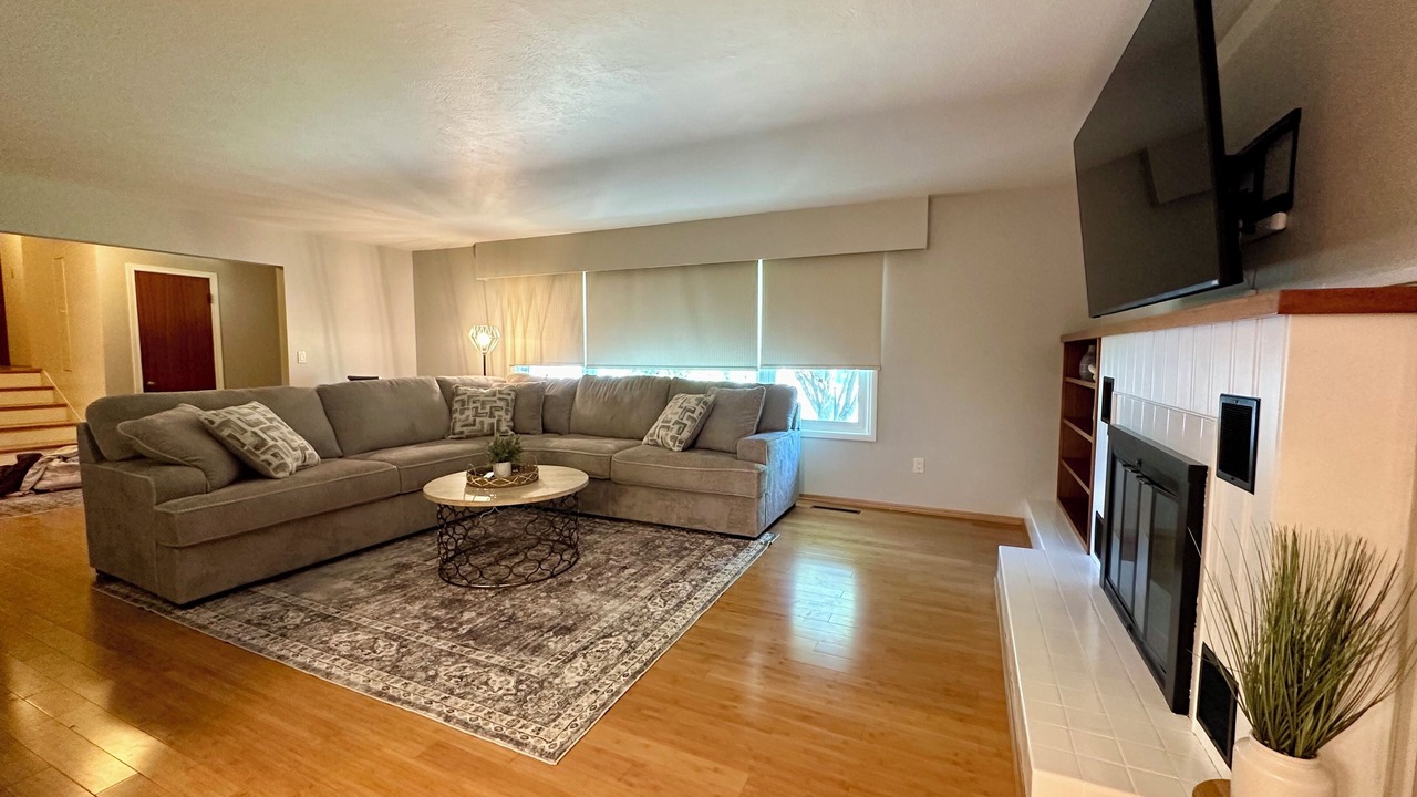 Photo of Livingroom in Clarkston