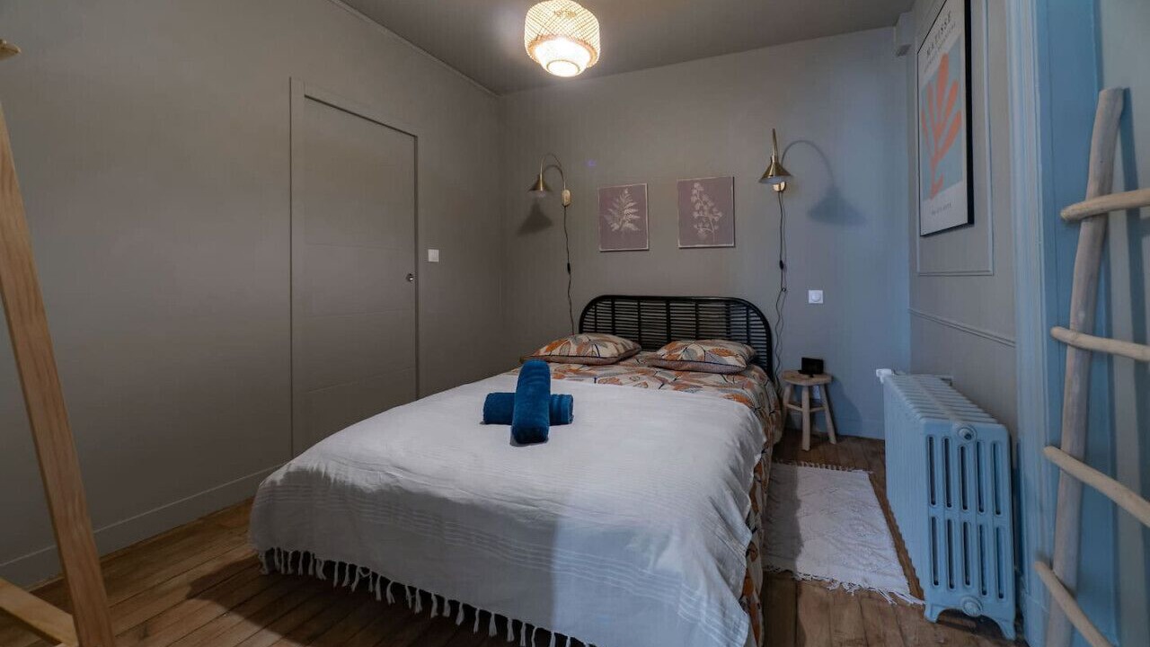 Photo of Bedroom in Vieux Vichy