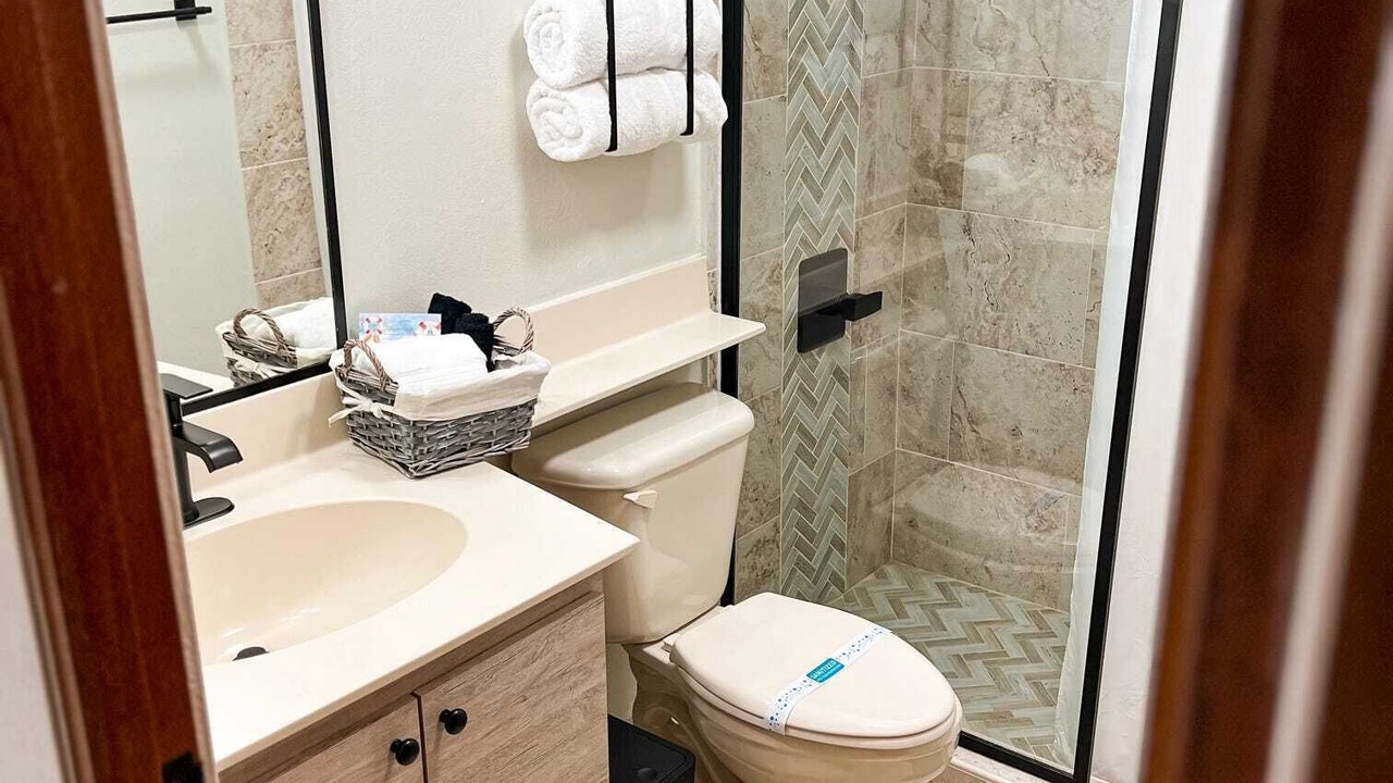 Photo of Bathroom in Pole Ojea