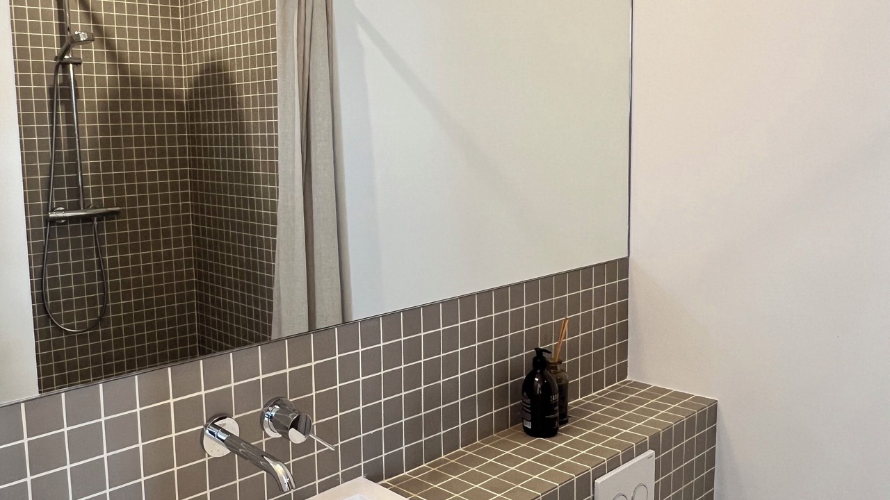 Photo of Bathroom in Recloses