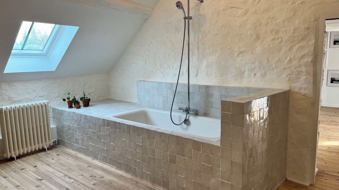 Photo of Bathroom in Recloses
