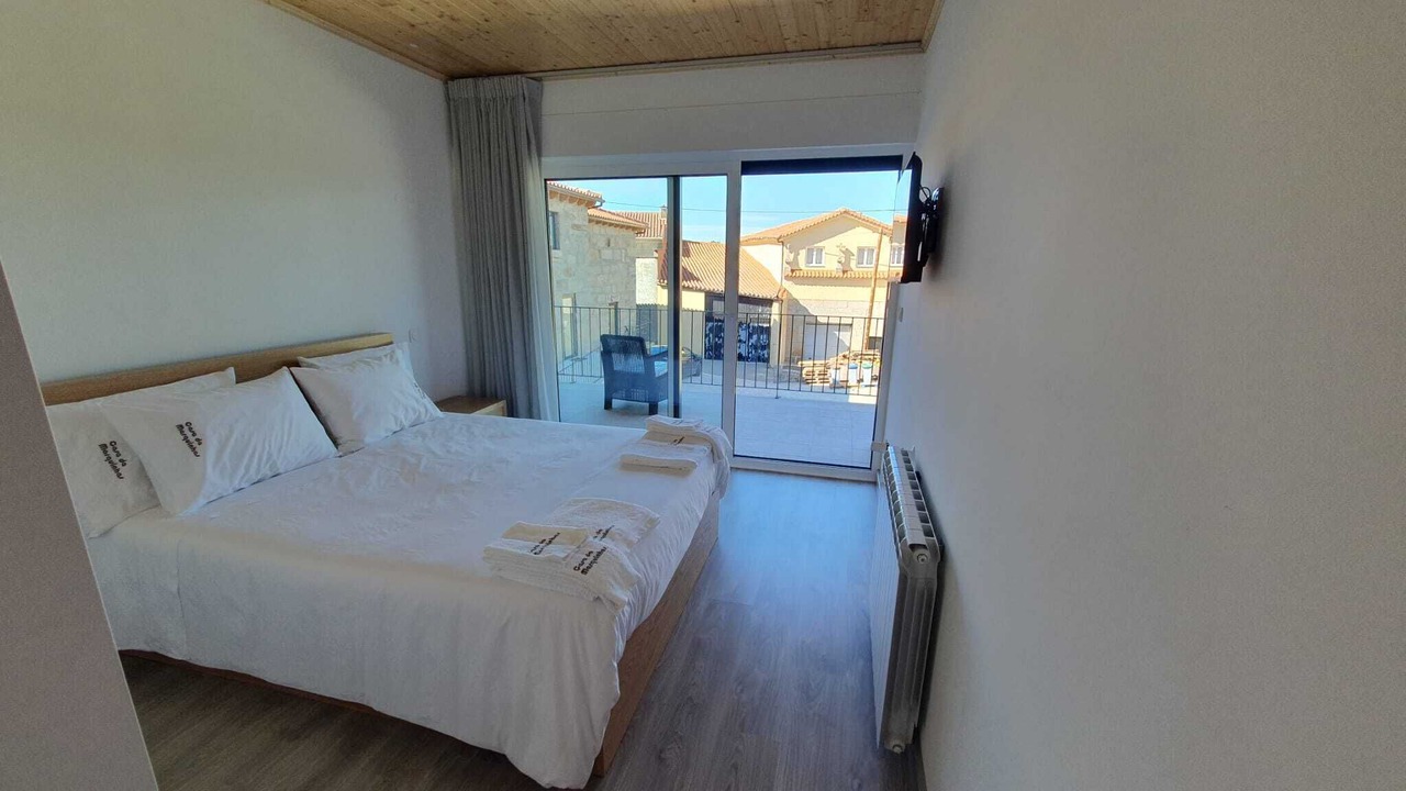 Photo of Bedroom in Valpacos