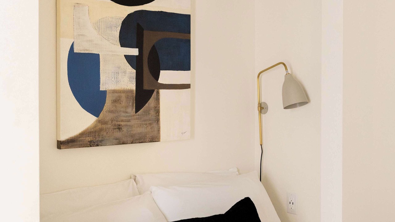 Photo of Bedroom in Old Montreal