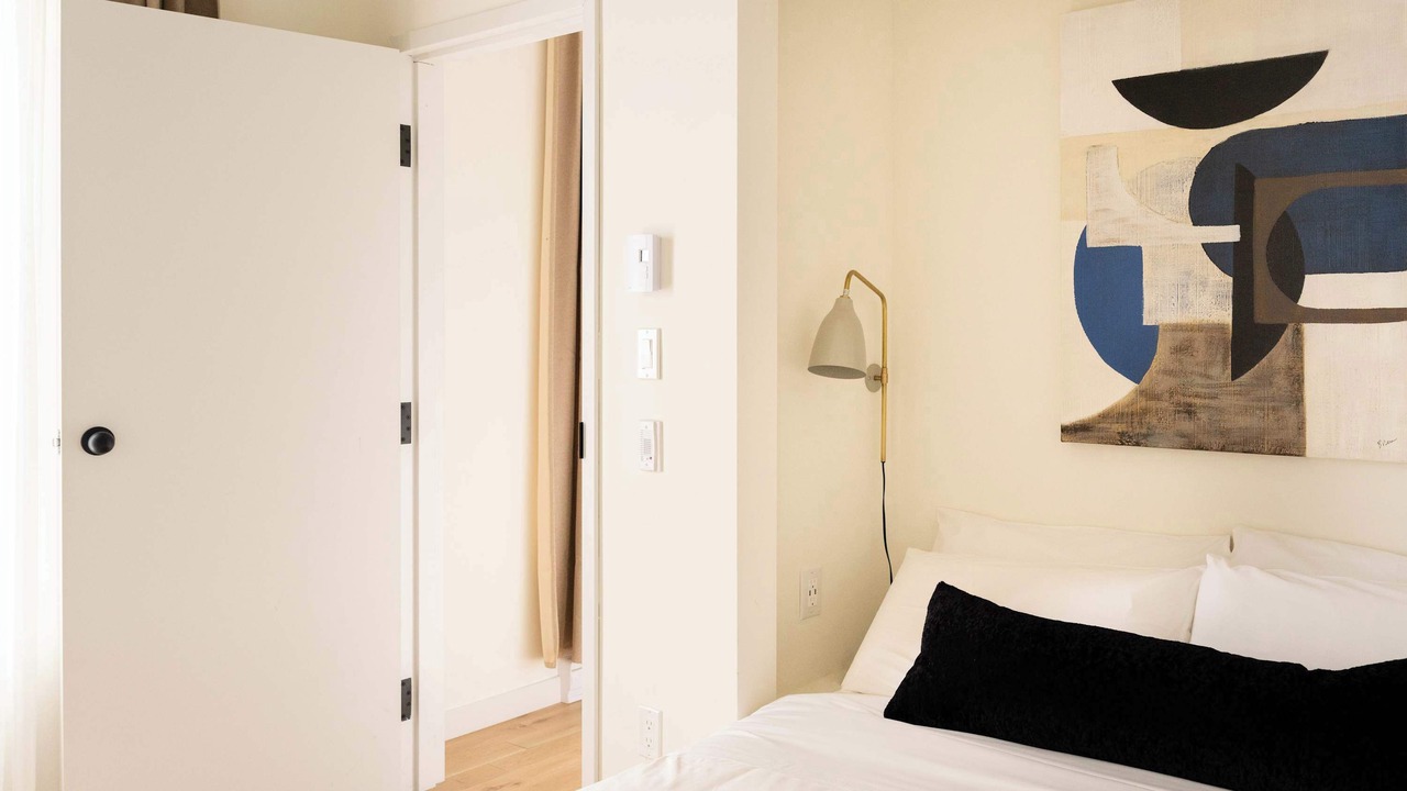Photo of Bedroom in Old Montreal