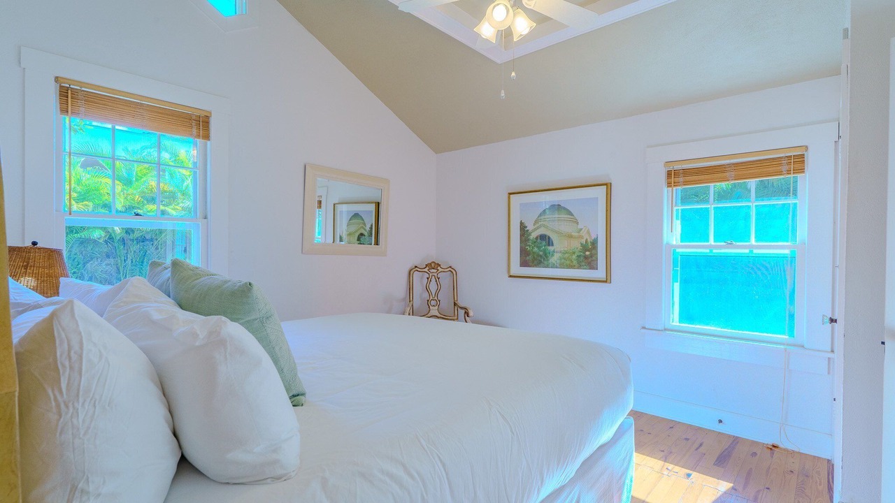 Photo of Bedroom in Indian Beach Sapphire Shores