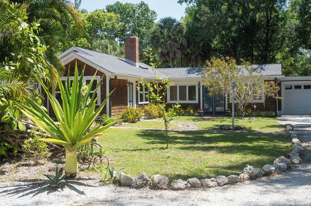 Photo of Outdoor in Indian Beach Sapphire Shores