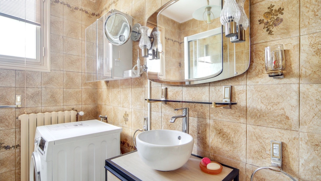 Photo of Bathroom in Mont-pres-Chambord
