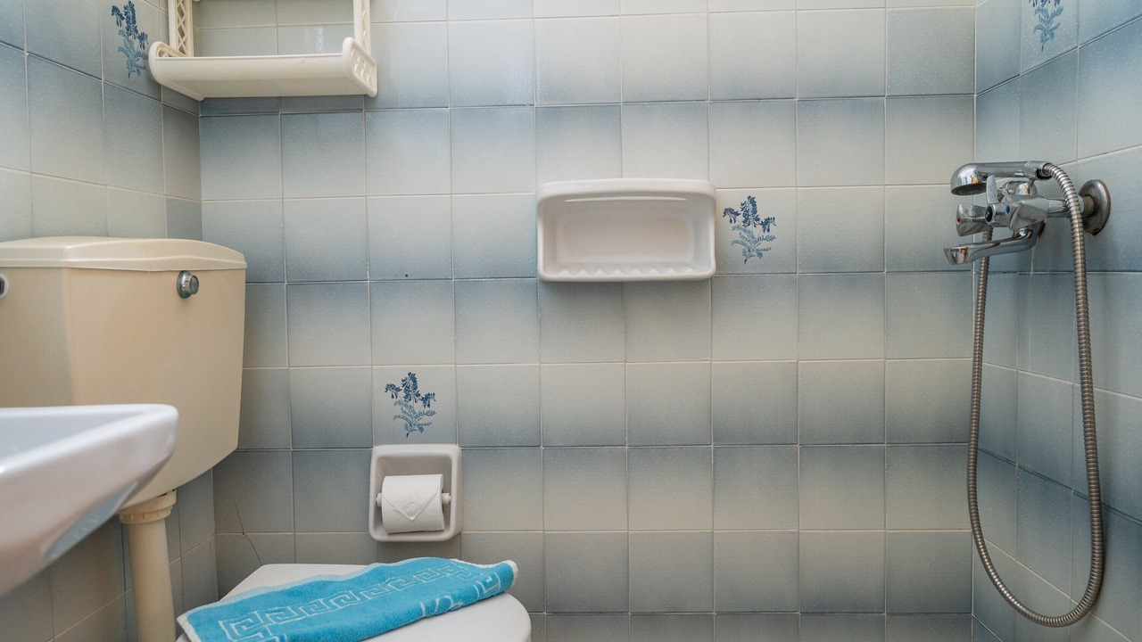 Photo of Bathroom in Logaras