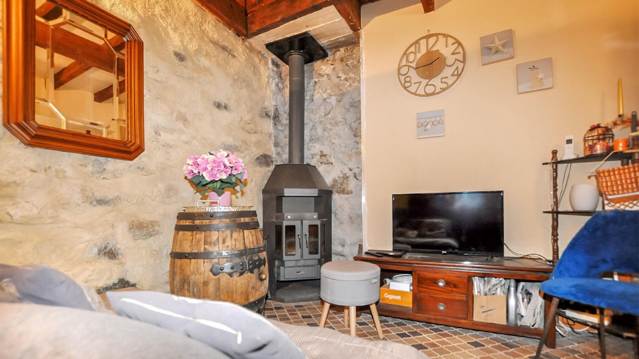 Photo of Bedroom in Seix