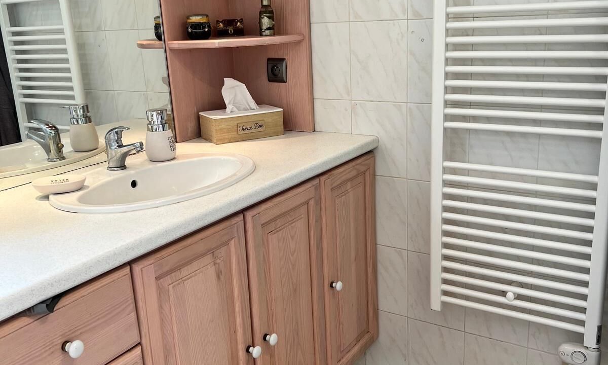 Photo of Bathroom in Capestang