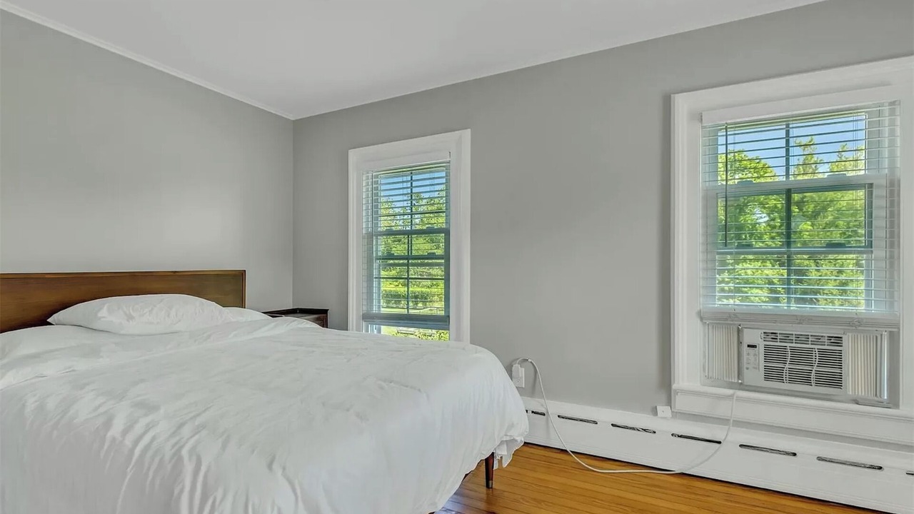 Photo of Bedroom in Center Moriches