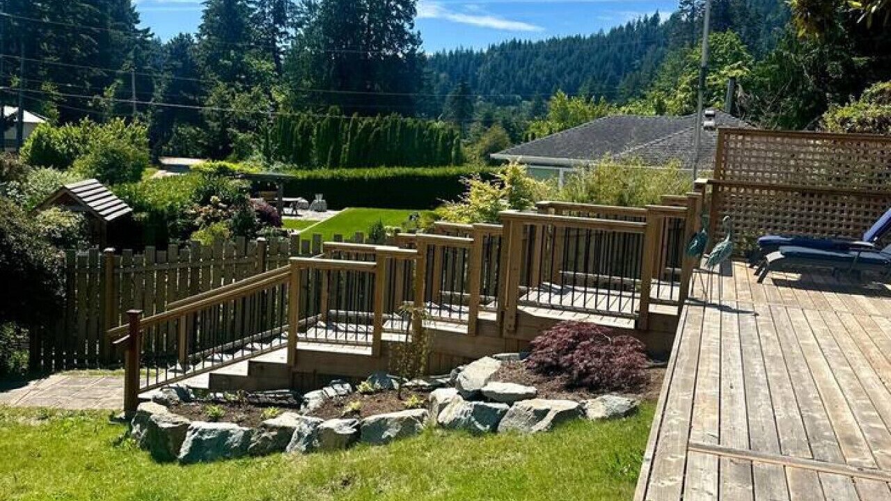 Photo of Patio Balcony in Bowen Island