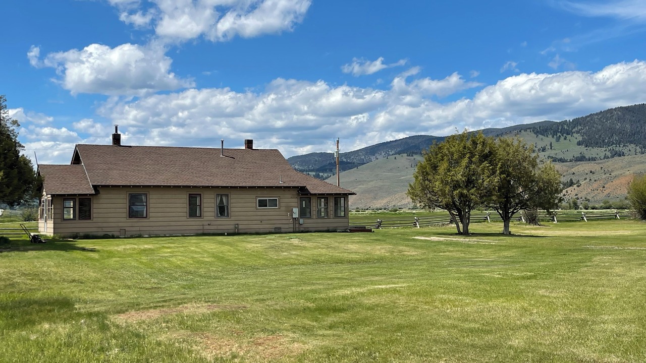 Photo of Outdoor in Wise River
