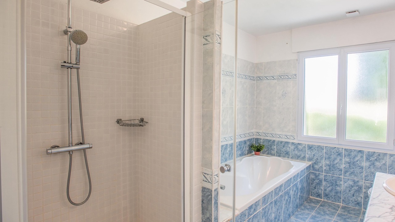 Photo of Bathroom in Le Thoronet