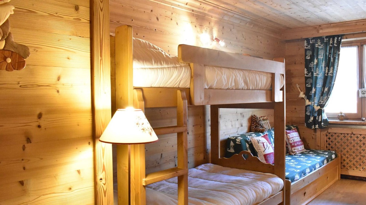 Photo of Bedroom in Meribel Centre